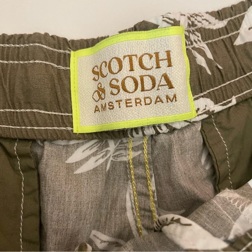 Scotch & Soda Men's Printed Poplin Bermuda Shorts Green Leaf Sz XL - Picture 5 of 10